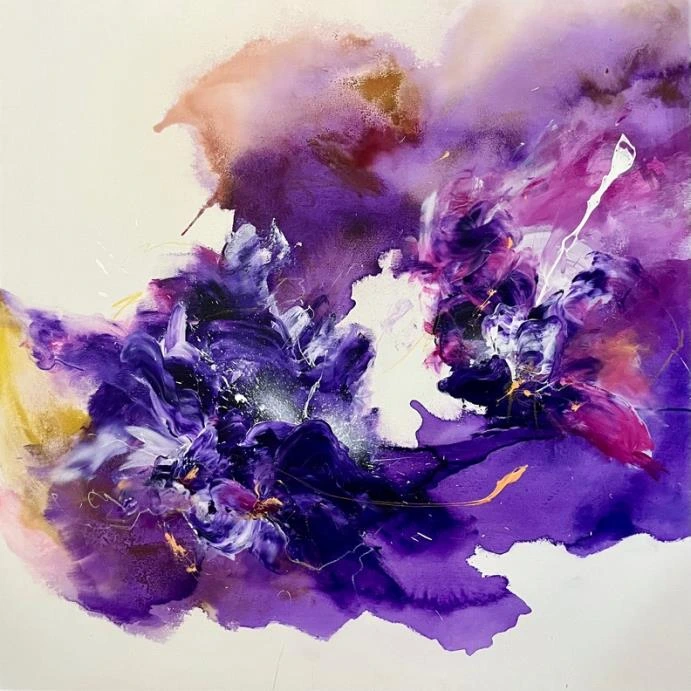 Sastia Naresvari – Dazzling Mist